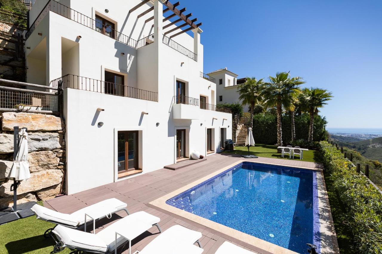 Luxury 4br - Hills & Country Club Benahavís